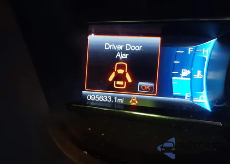 2017 Ford Explorer Xlt z USA, uszkodzony, nr VIN 1FM5K8D85HGD74326